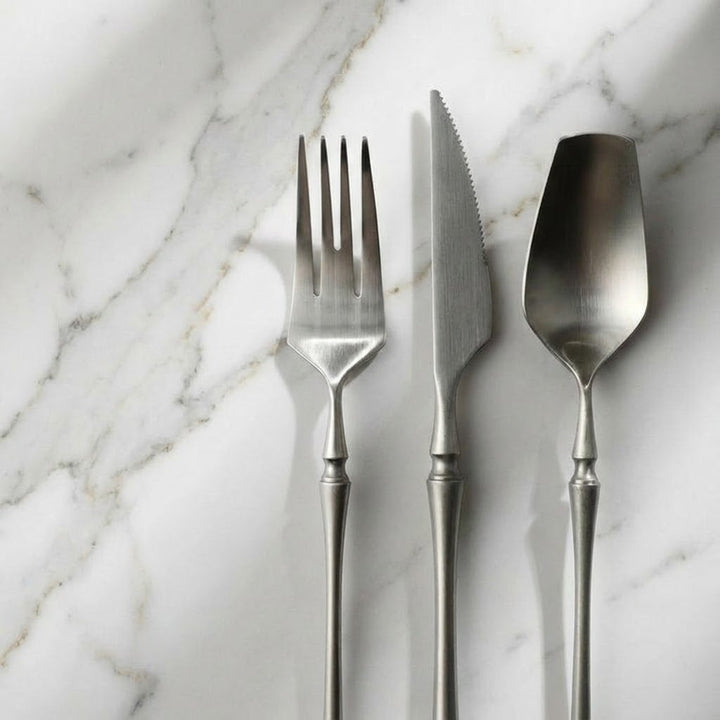Valeria Flatware