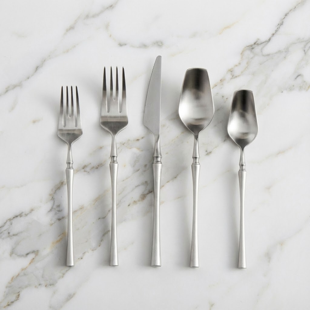 Valeria Flatware